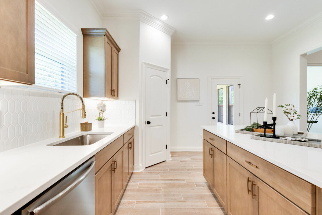 13-web-or-mls-Longleaf Model Home-12