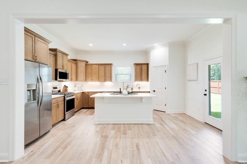 14-web-or-mls-Longleaf Model Home-13